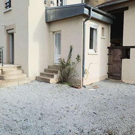 Maison De Village Avec Jardin Torpes  Eksteriør billede